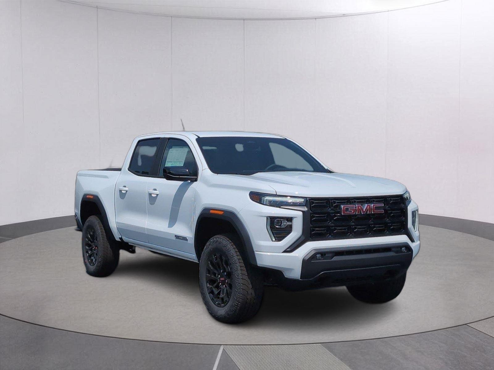 New 2026 Summit White GMC Elevation image 8