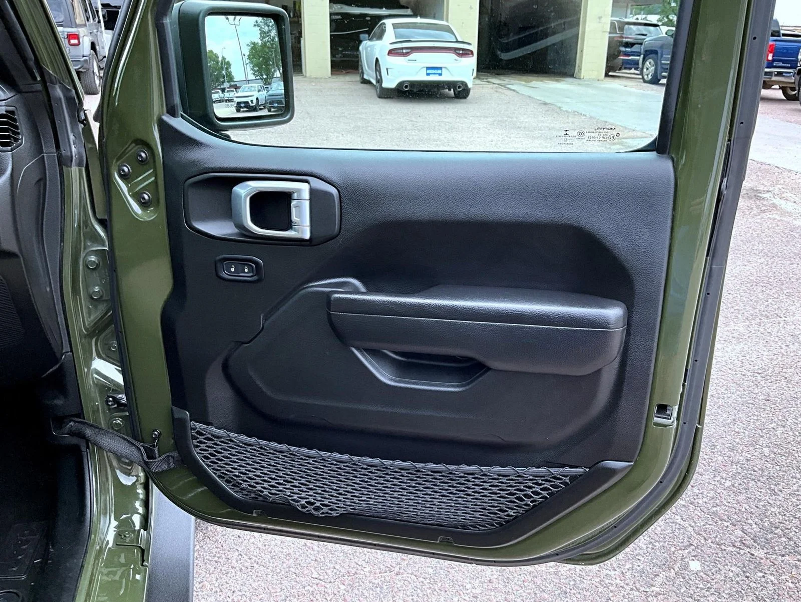 Used 2022 Green Jeep Unlimited Willys image 17