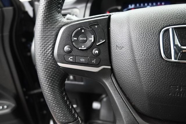 Used 2023 Obsidian Blue Pearl Honda EX-L image 6