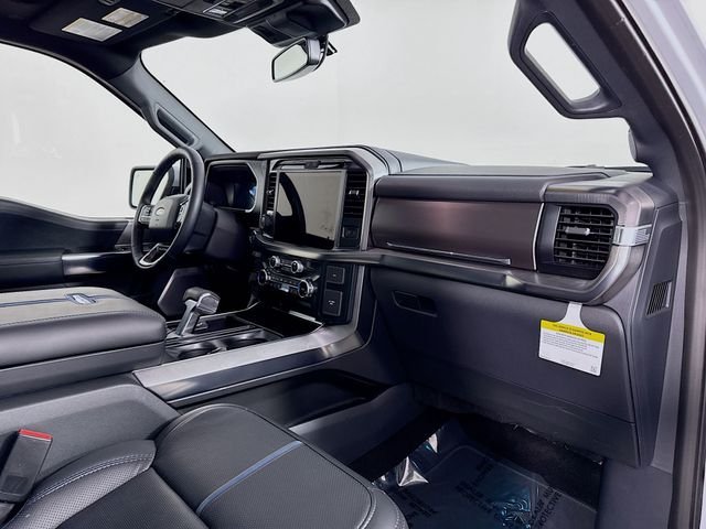 Used 2025 White Ford Platinum image 31