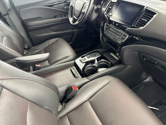Used 2021  Honda Black Edition image 25