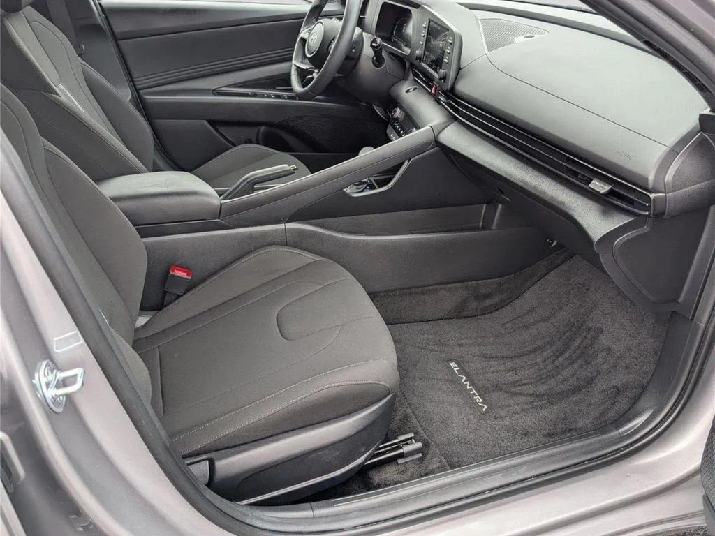 Used 2026 Metal Hyundai SEL Sport image 10
