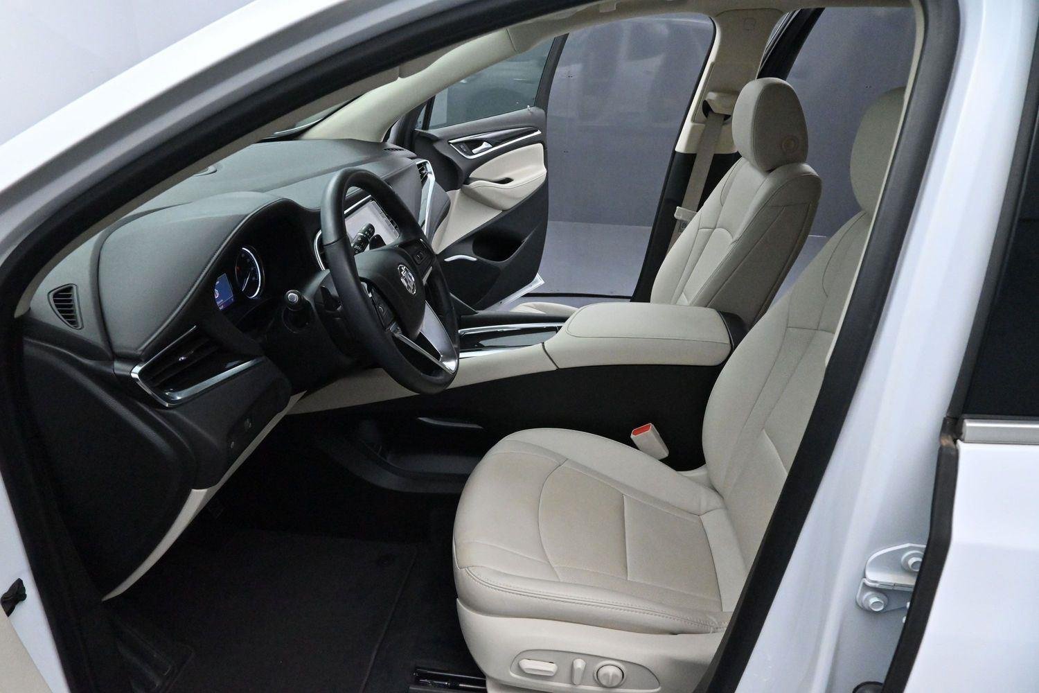 Used 2023 Summit White Buick Essence image 12