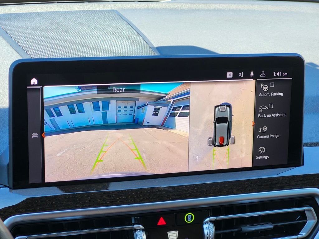 Used 2024 Gray BMW xDrive30i image 22