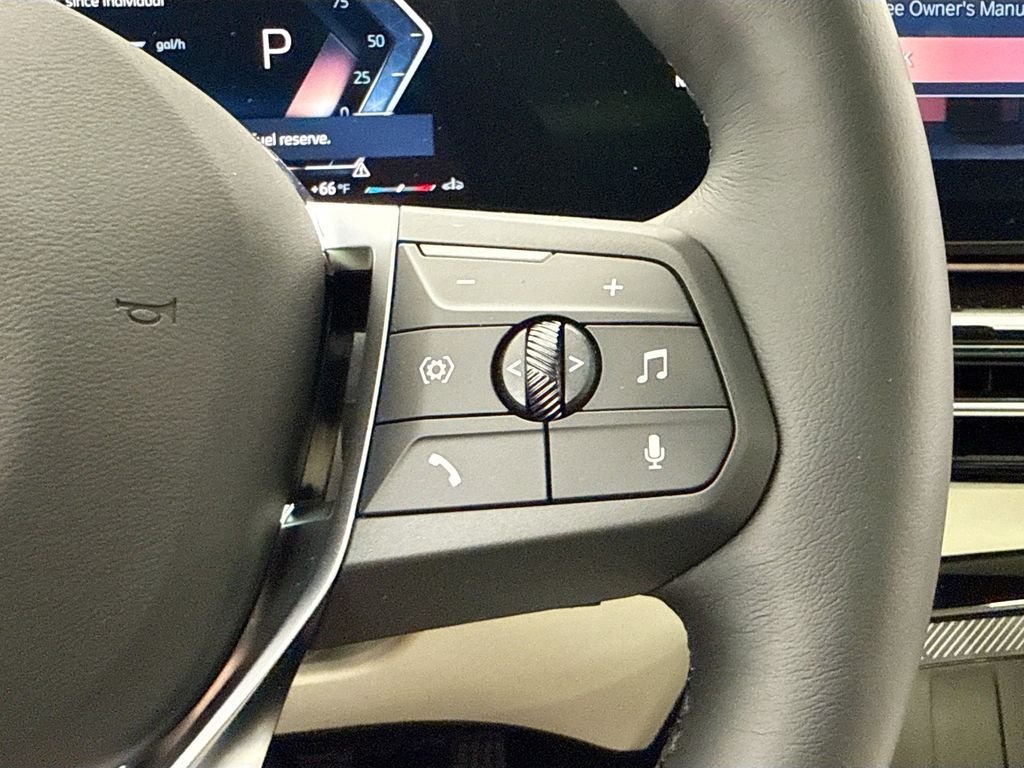 Used 2026 Alpine White BMW xDrive28i image 13