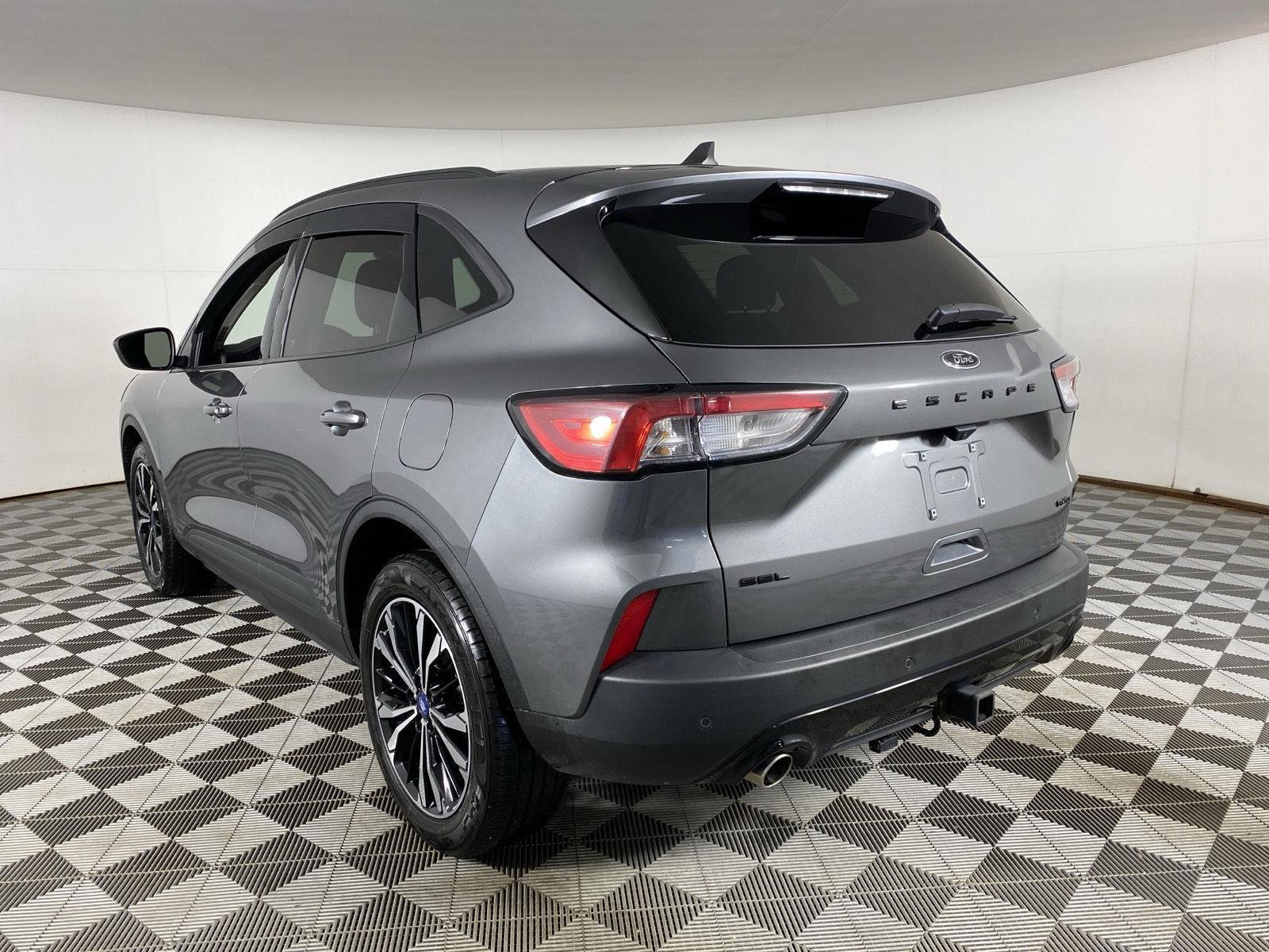 Used 2022 Carbonized Gray Ford SEL image 5