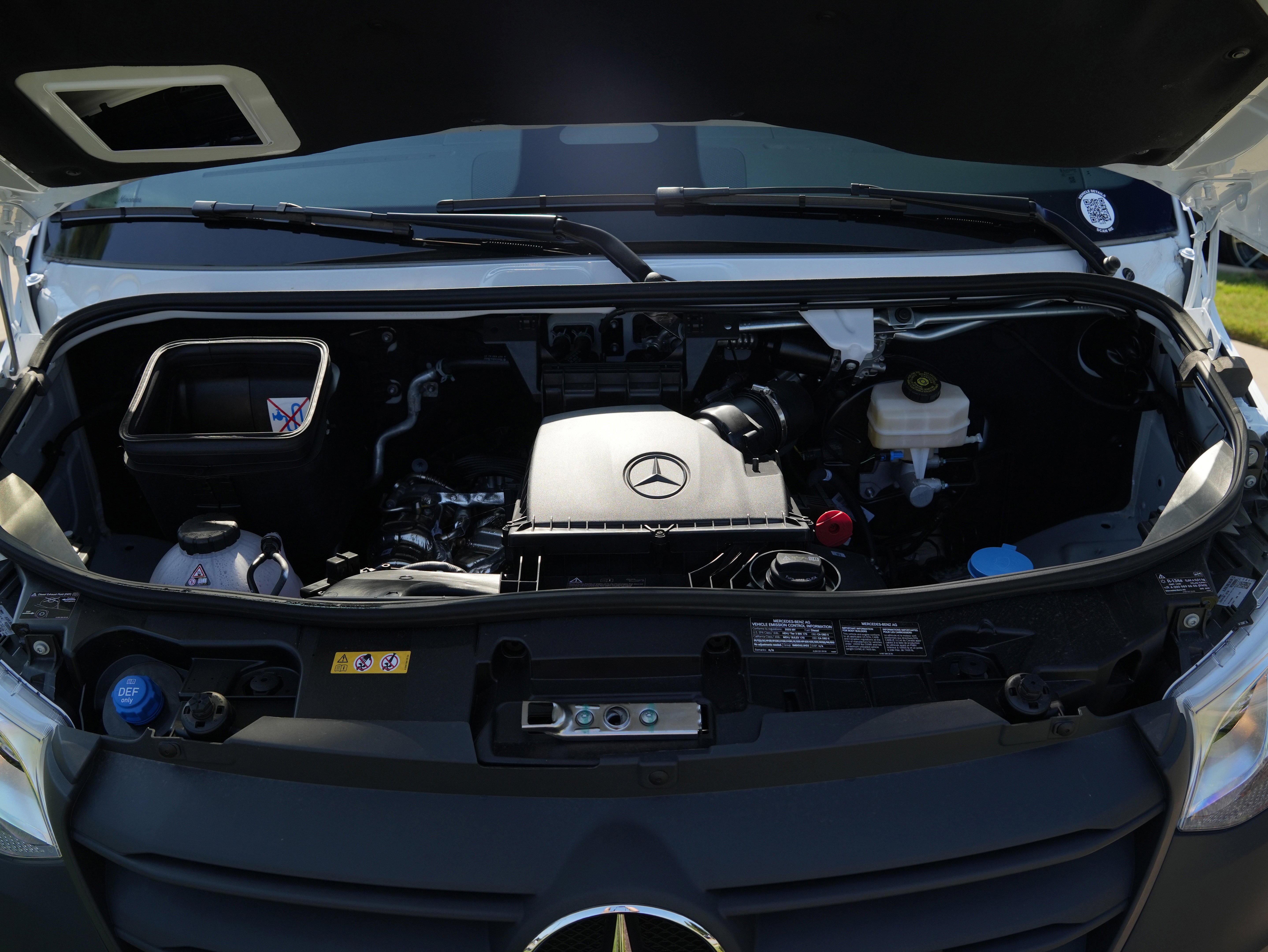 2025 Mercedes-Benz Sprinter Cargo Van Base - Photo 11