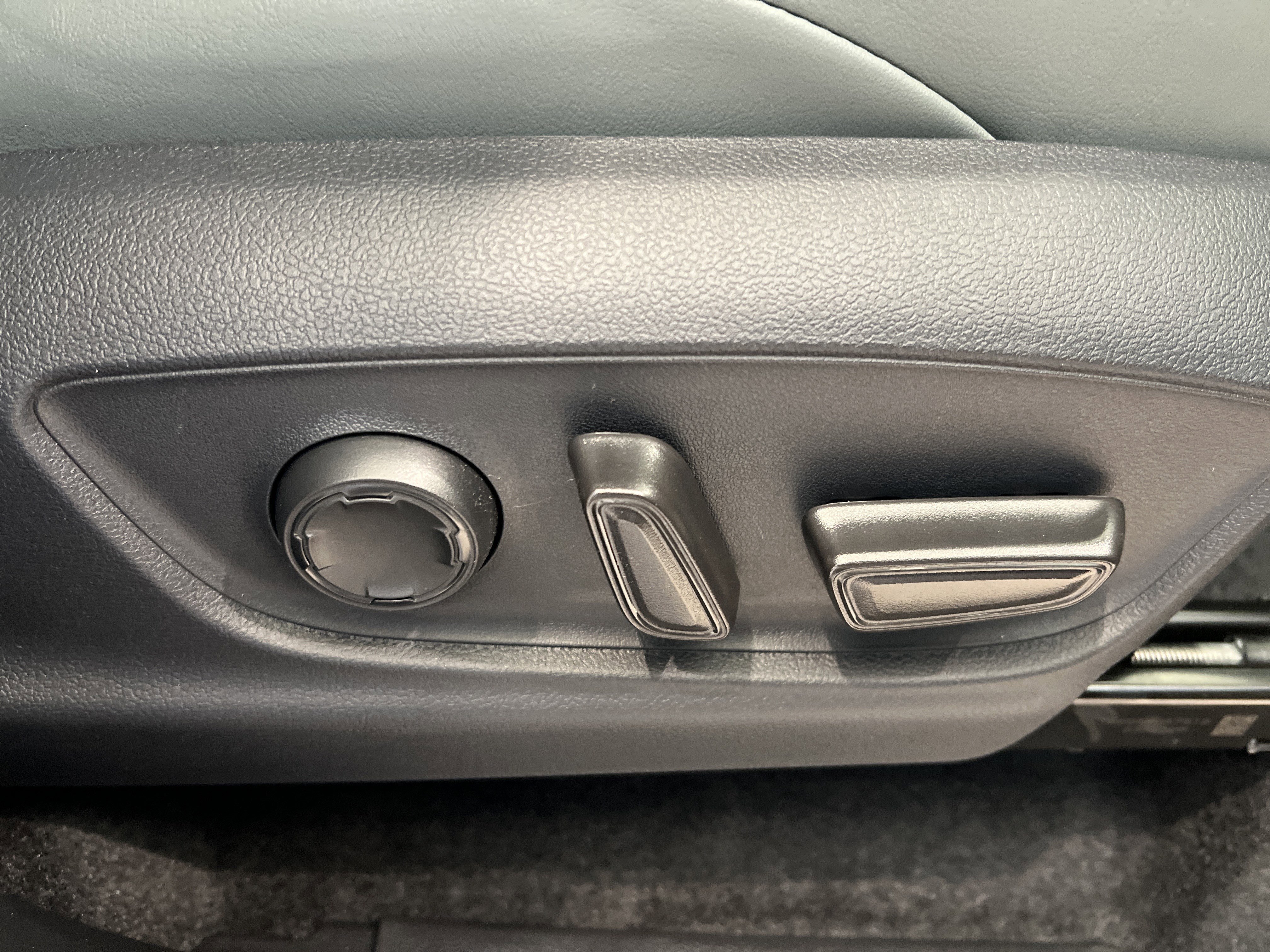 2025 Toyota Tacoma Trailhunter - Photo 13