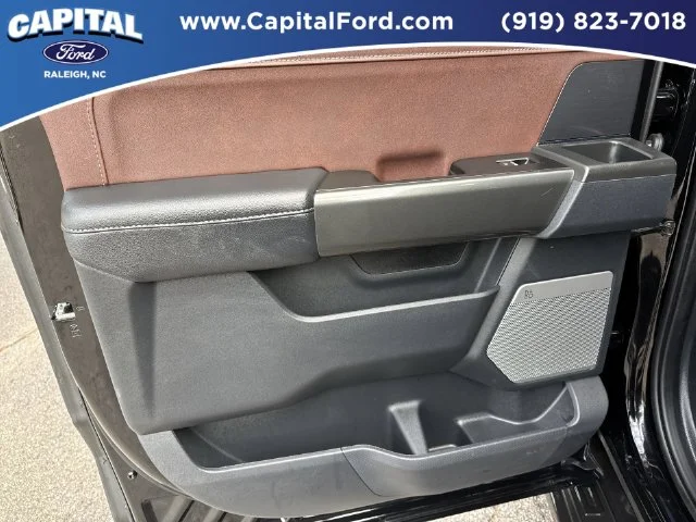 Used 2023 Black Ford Lariat image 17