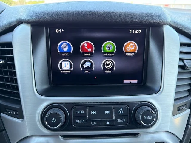 Used 2015 Silver GMC SLE image 12