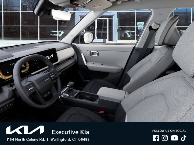 New 2027 Pale Gray Kia S image 17