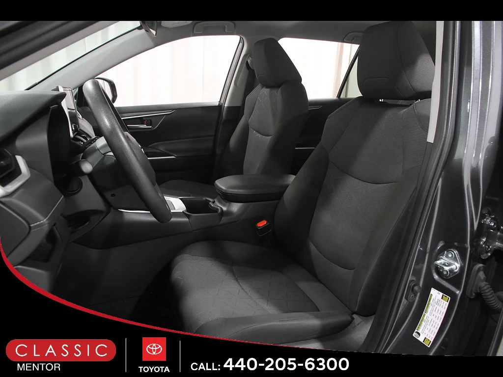 Certified Used 2025 Magnetic Gray Metallic Toyota XLE image 5
