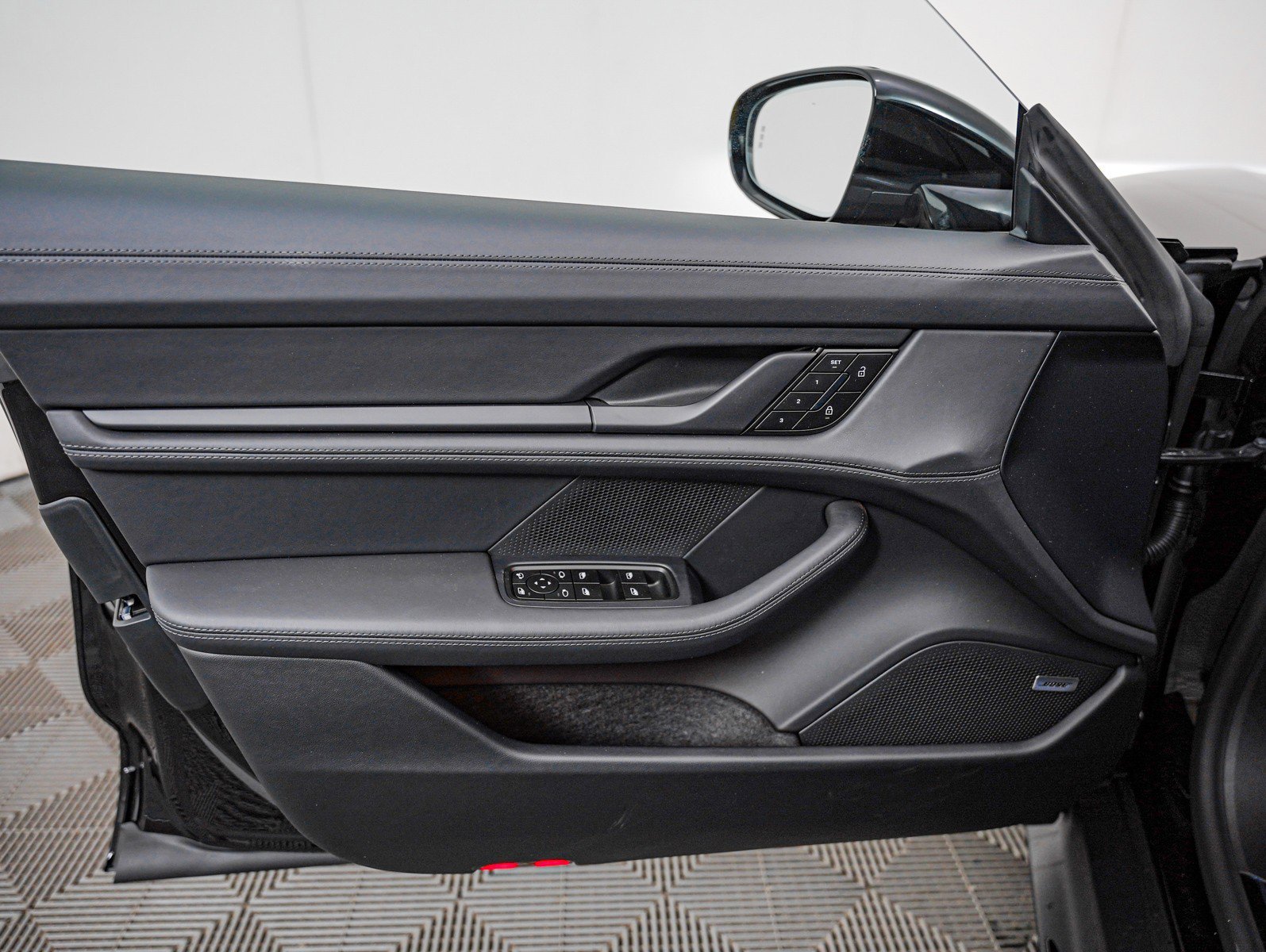New 2026 JET BLACK Porsche Black Edition image 24