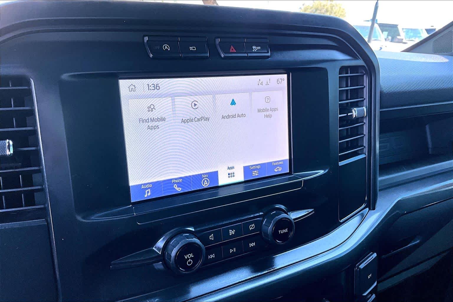 Used 2022 Oxford White Ford XL image 31