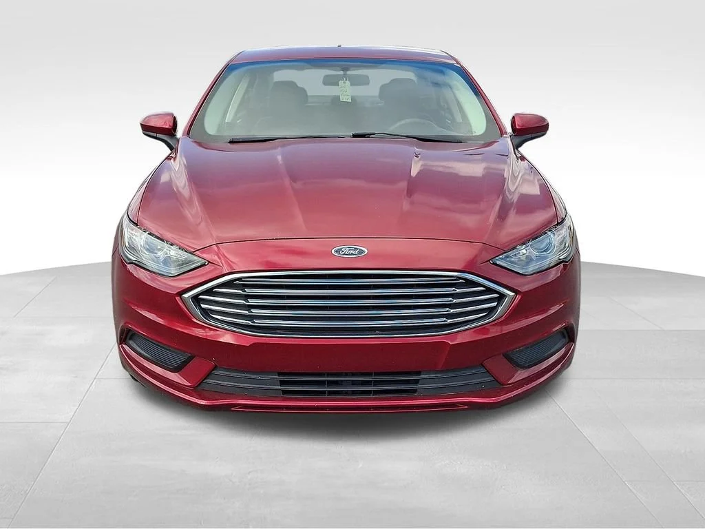 Used 2017 Ford Fusion SE with VIN 3FA6P0H78HR211617 for sale in Dover, DE