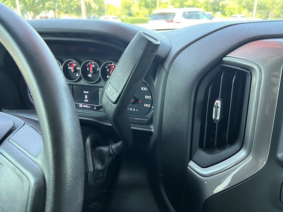 Used 2023 Summit White Chevrolet Custom image 26