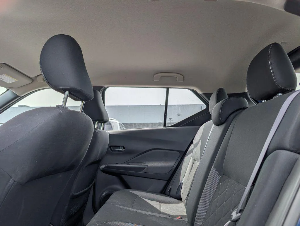 Used 2020 Deep Blue Pearl Nissan SV image 10