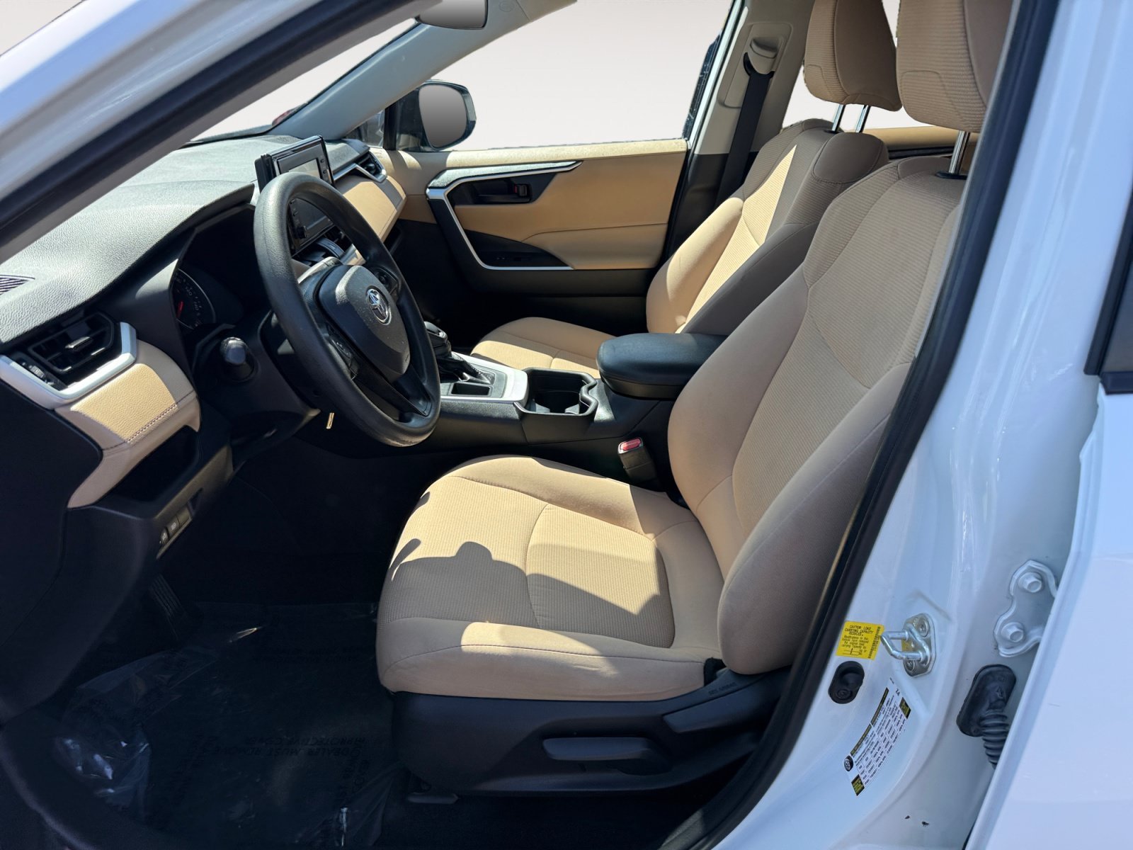 Used 2021 Super White Toyota LE image 10