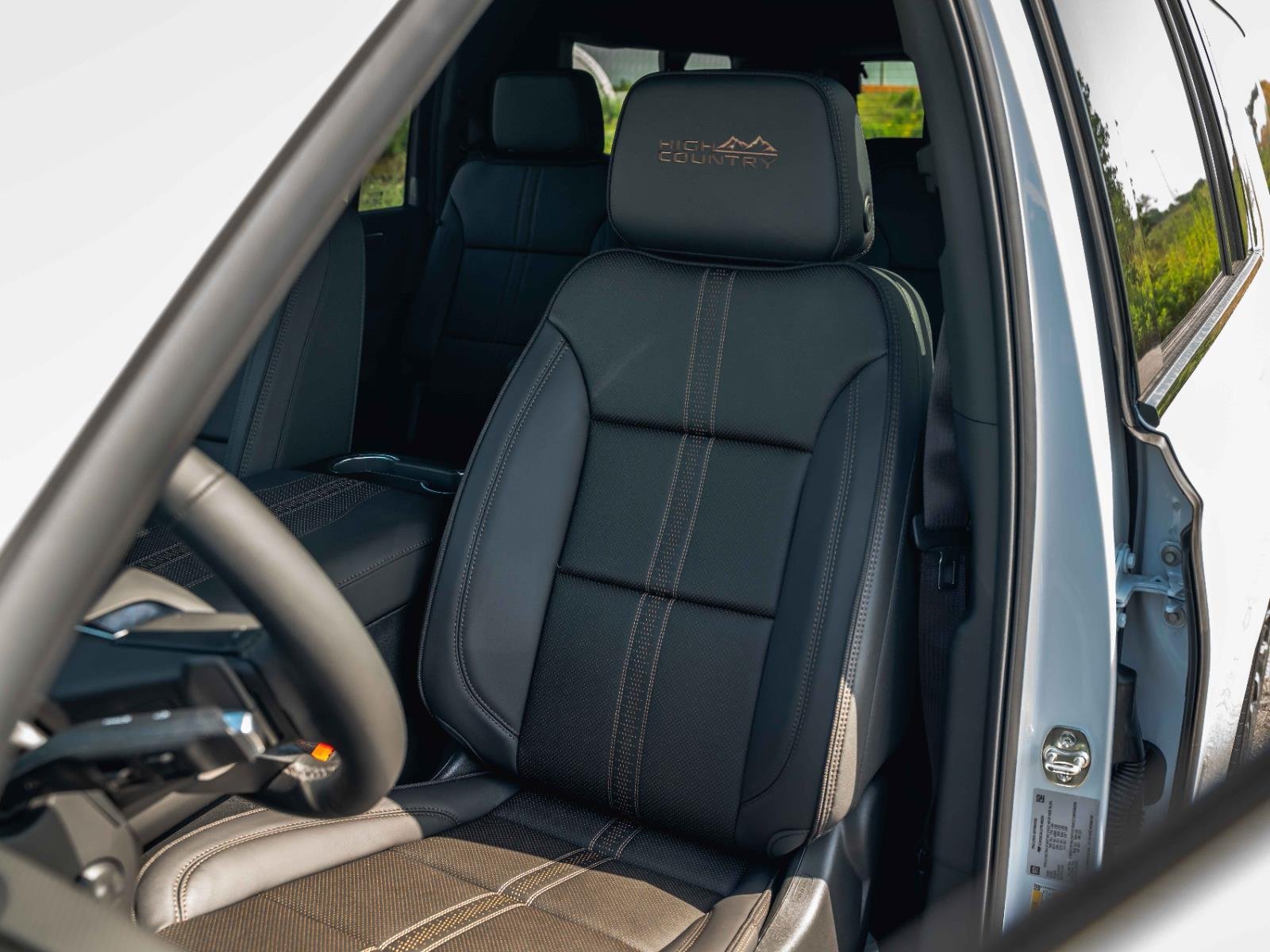 2026 Chevrolet Suburban High Country - Photo 80