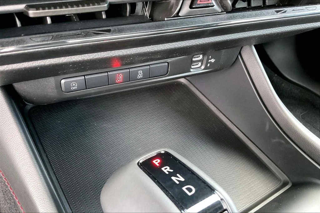 New 2026 Dodge Charger R/T 4D Sedan