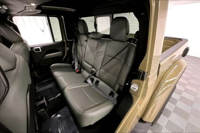 2025 Jeep Gladiator Mojave X - Photo 23