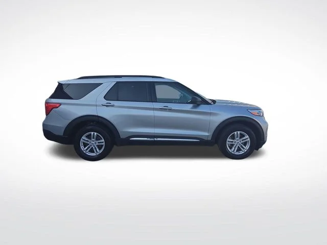 Certified Used 2024 Silver Ford XLT image 7