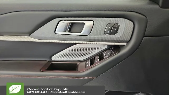 2026 Ford Explorer ST - Photo 22