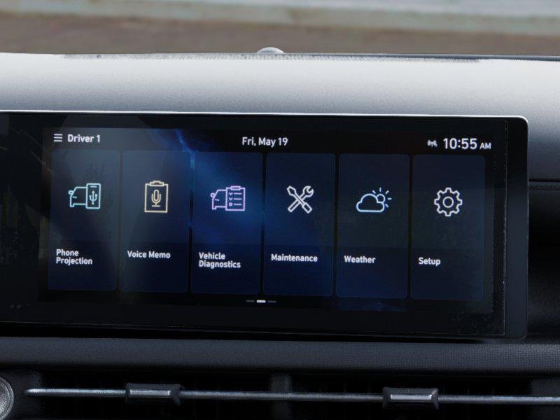 New 2027 Phantom Black Hyundai SE FWD image 13