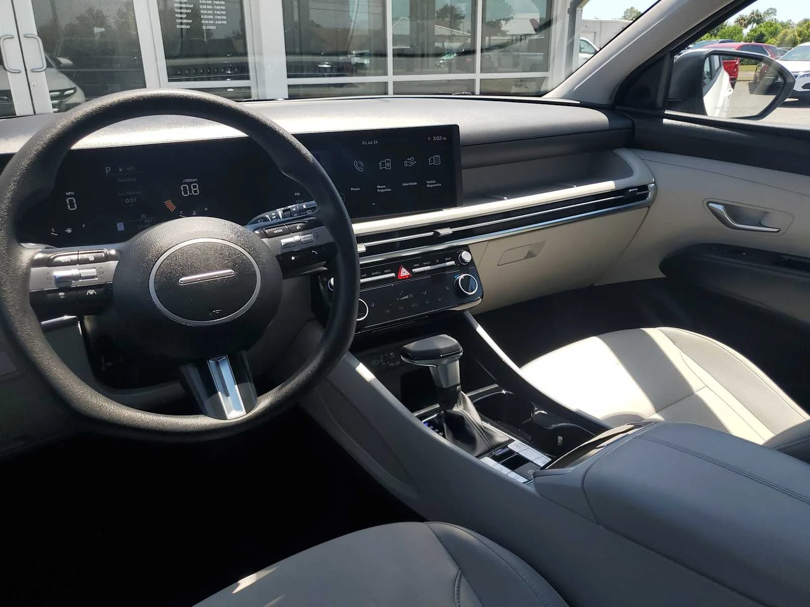 Used 2025 White Hyundai SEL image 20