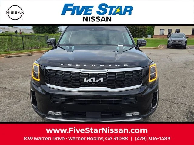Used 2022 Black Kia SX image 2