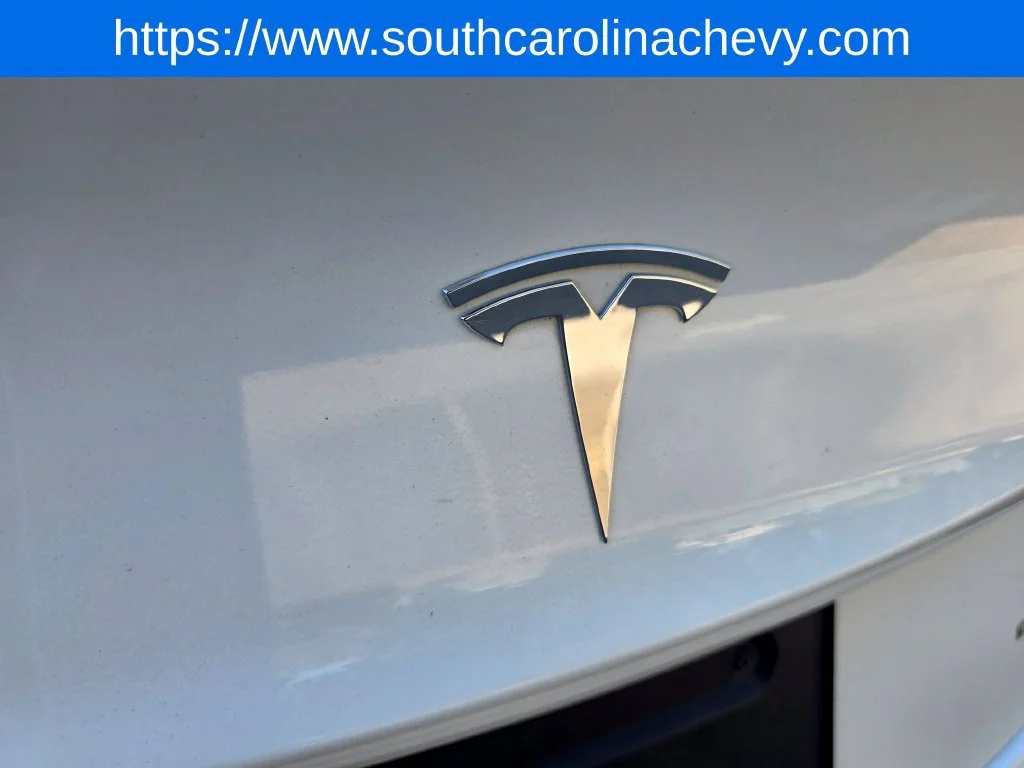 Used 2021  Tesla Long Range image 33