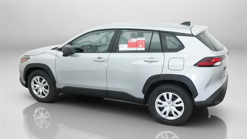 New 2026 Sonic Silver Toyota L image 15
