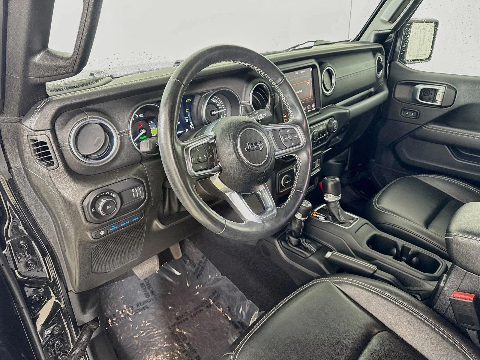 Used 2023 Black Clearcoat Jeep Sahara image 9