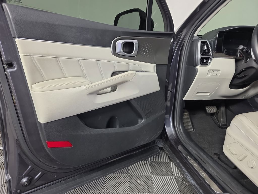 Used 2022 Gray Kia SX image 17