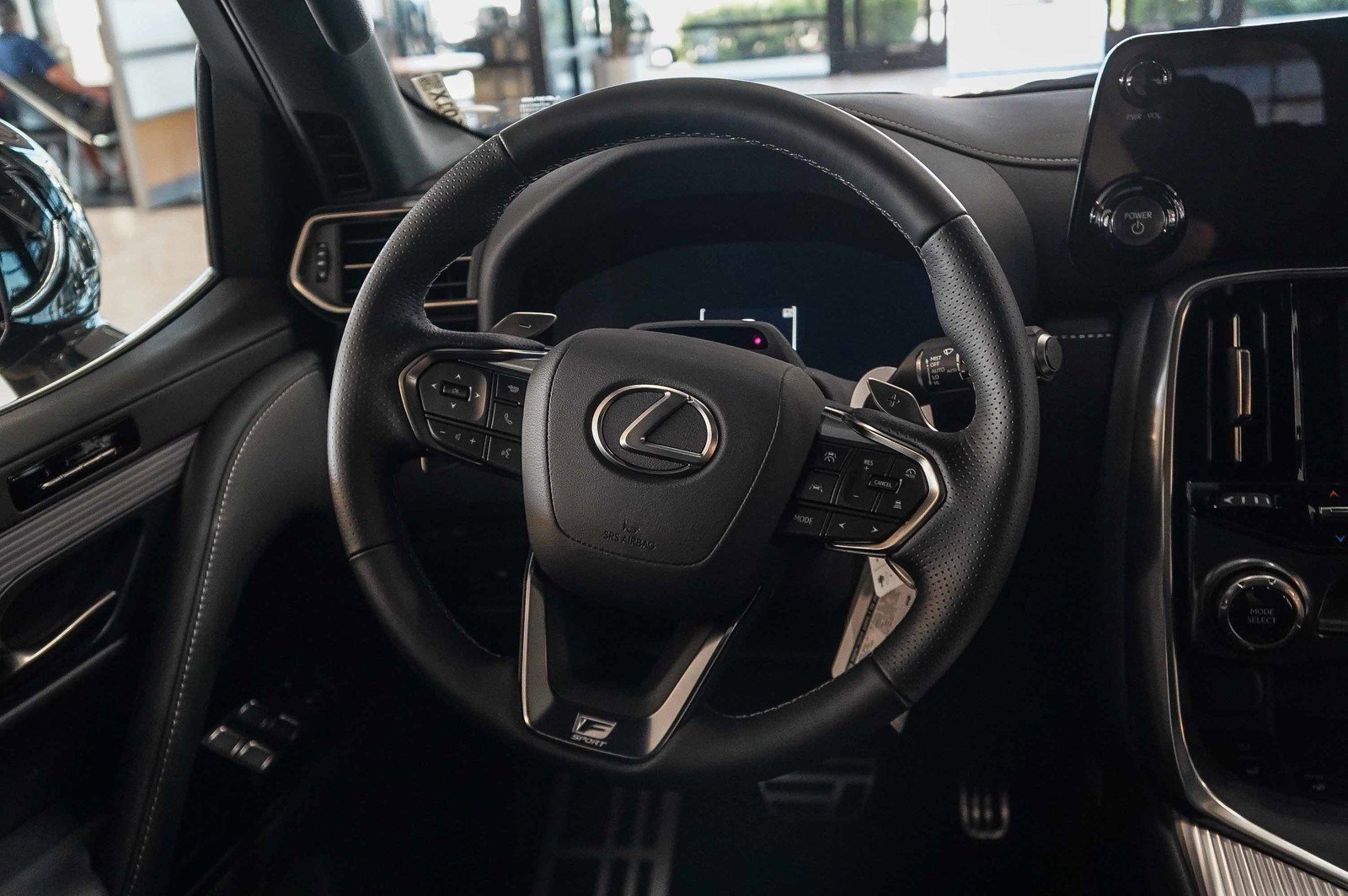 2026 Lexus LX 700h F-Sport - Photo 15