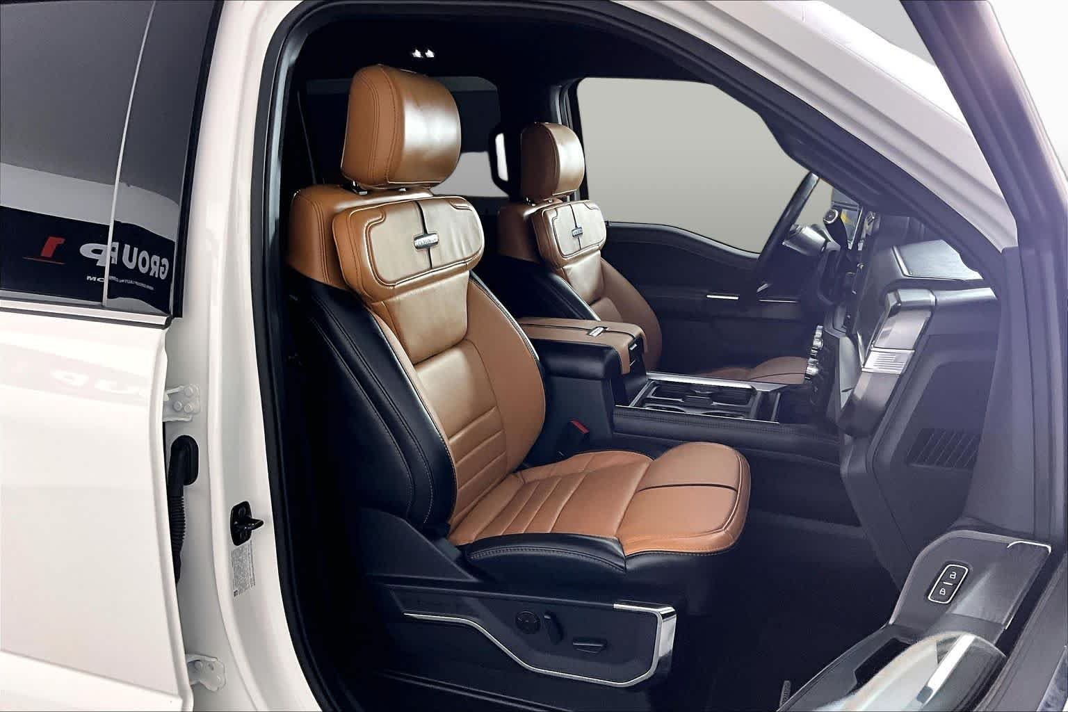 Used 2024 Star White Metallic Tri-Coat Ford Platinum image 9