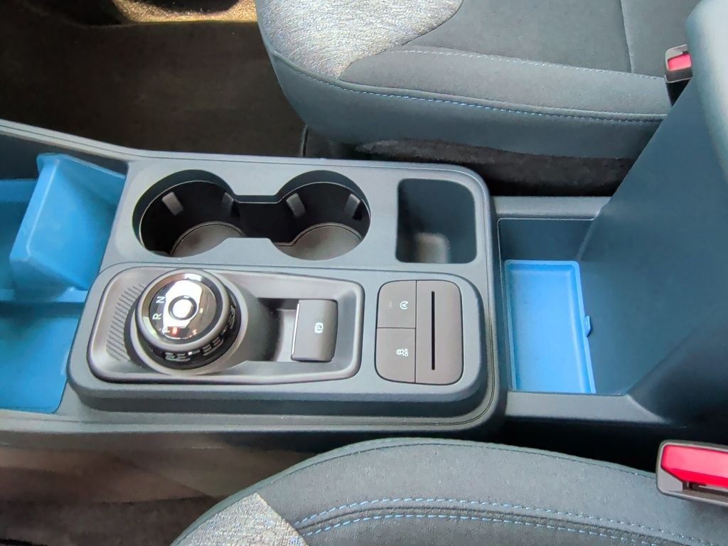 New 2025 Carbonized Gray Metallic Ford XLT image 30
