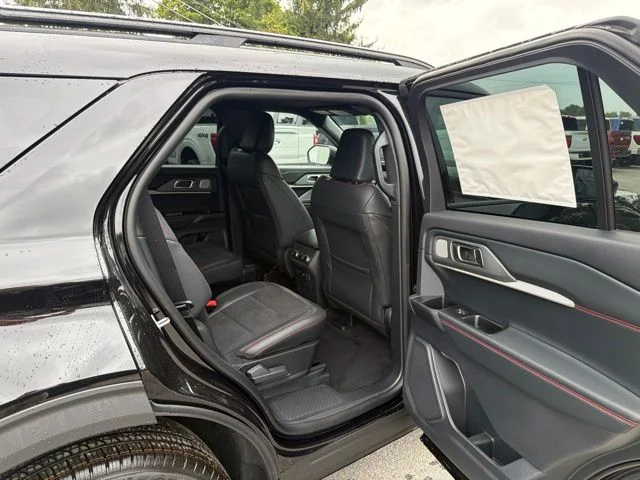 New 2026 Agate Black Metallic Ford ST image 35
