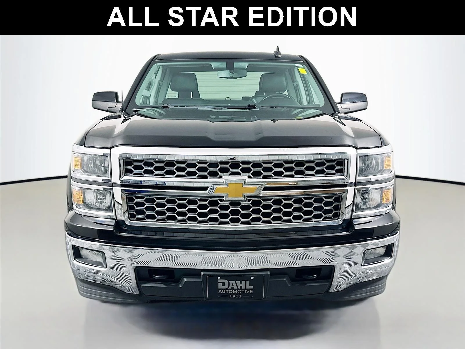 Used 2015 BLACK Chevrolet LT image 3