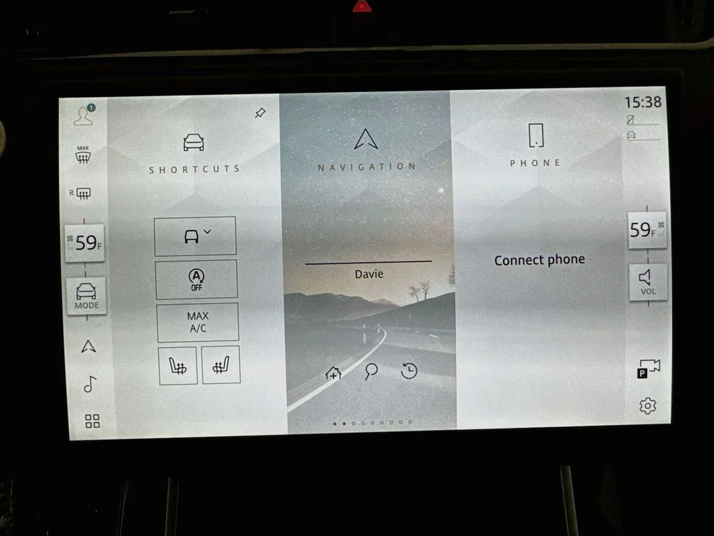 New 2026 Fuji White Land Rover Core S image 15