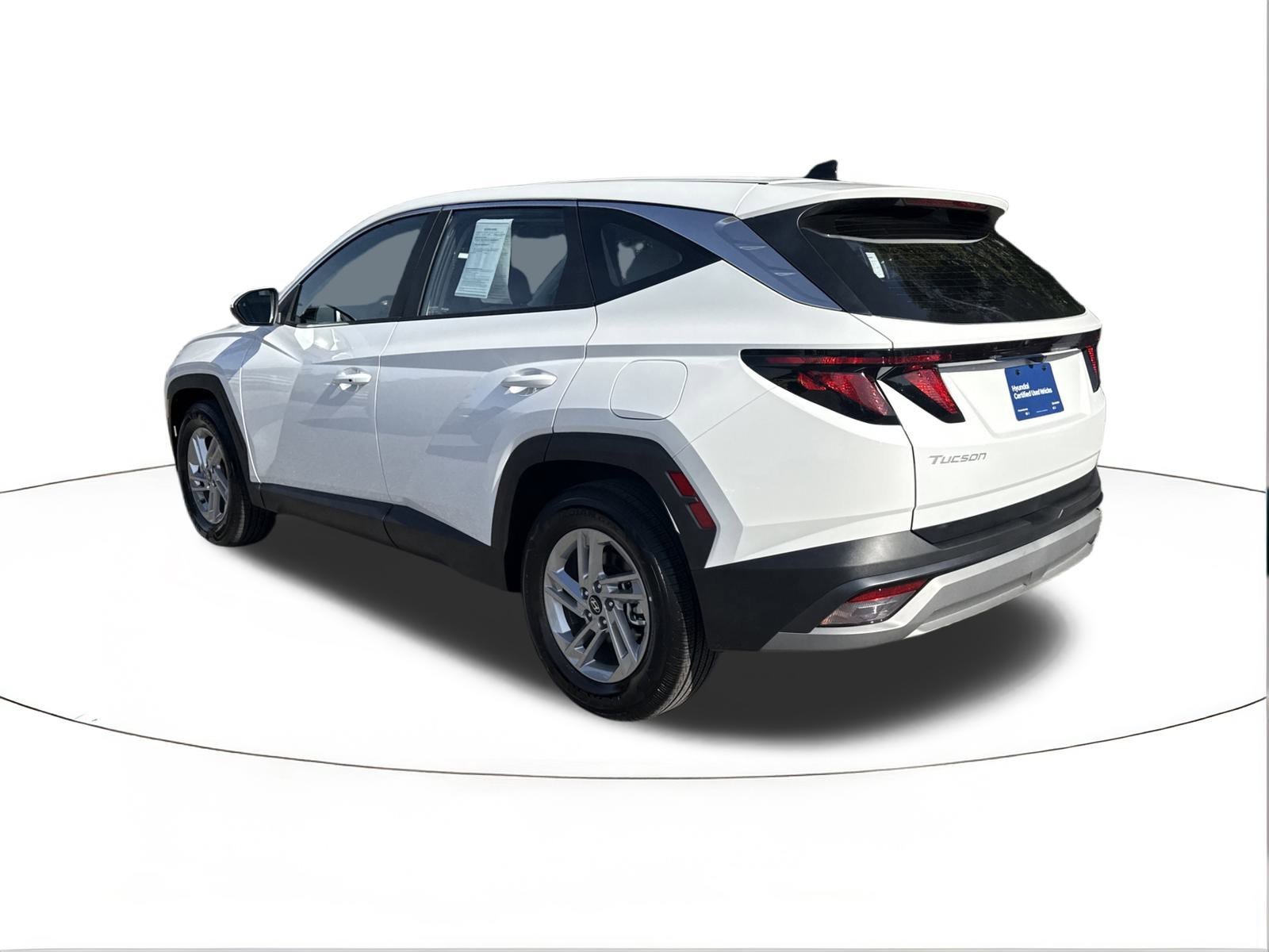 Used 2025 Serenity White Pearl Hyundai SE image 5
