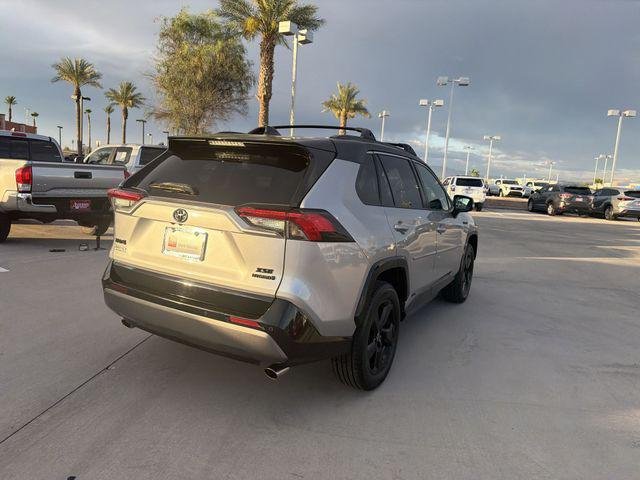 Certified Used 2021 SILVER SKY MET W/BLK Toyota  image 5