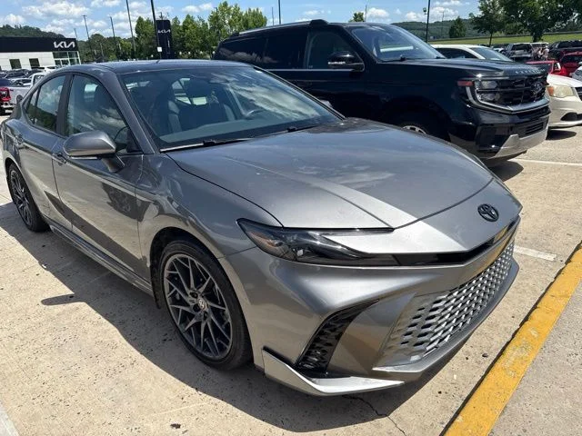 Used 2025  Toyota XSE image 26