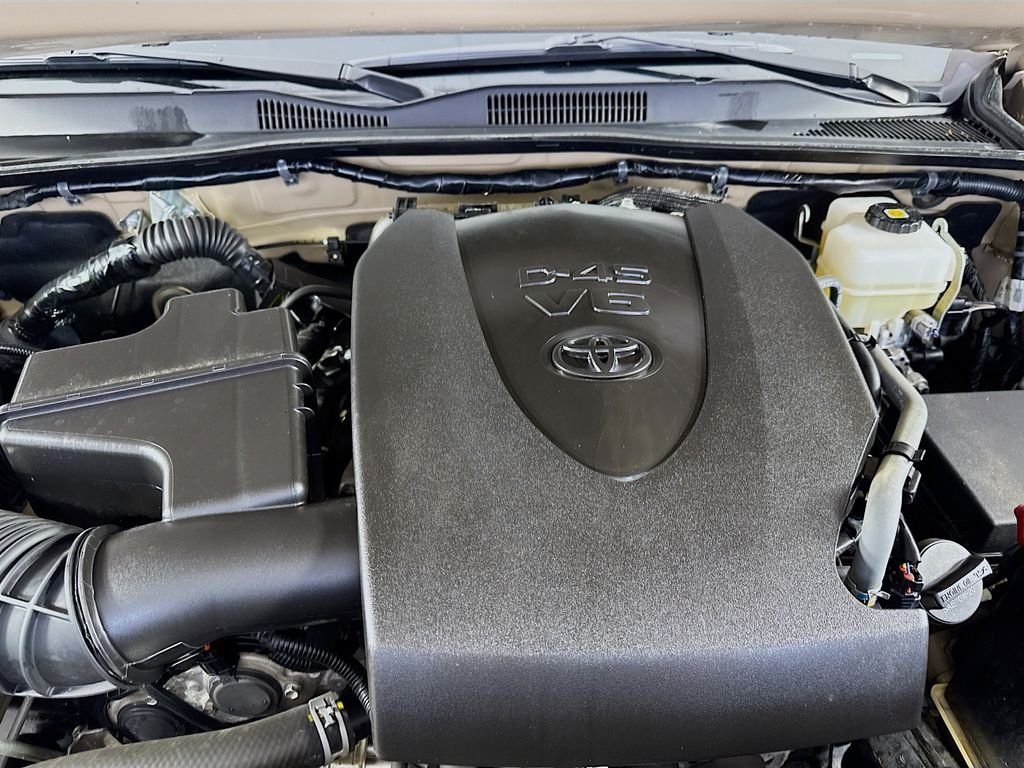 Used 2020 Quicksand Toyota TRD Off-Road image 36