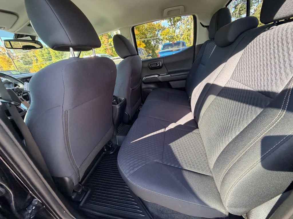 Used 2021 Black Toyota SR5 image 44