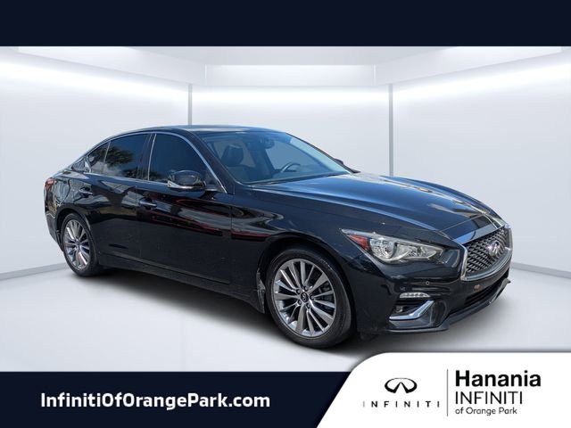 2023 INFINITI Q50 LUXE