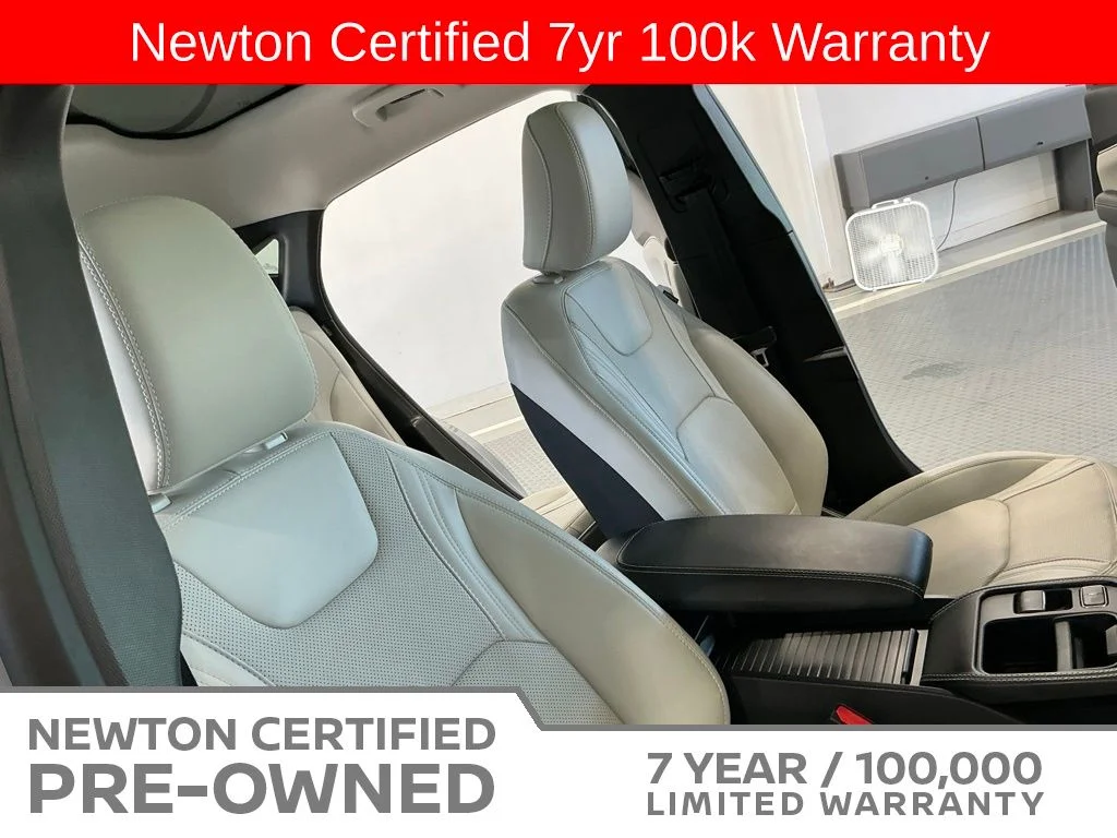Certified Used 2025 Gray Ford Premium image 19