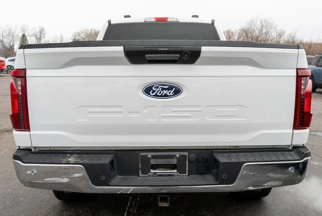Used 2024 White Ford XLT image 7