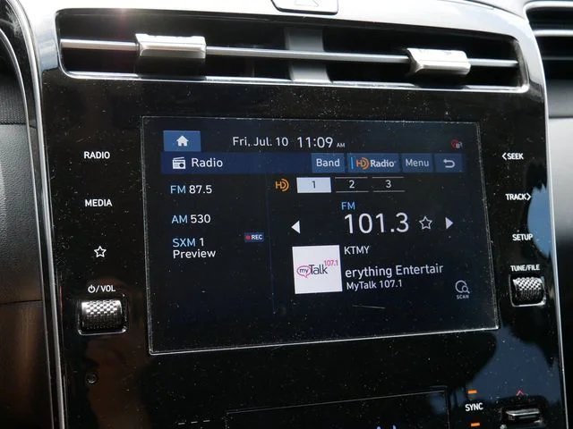 Used 2022 Quartz Hyundai SEL image 21