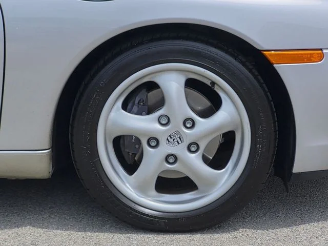 Used 1997  Porsche Base image 9
